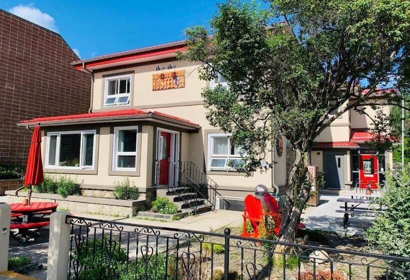 Jasper Downtown Hostel