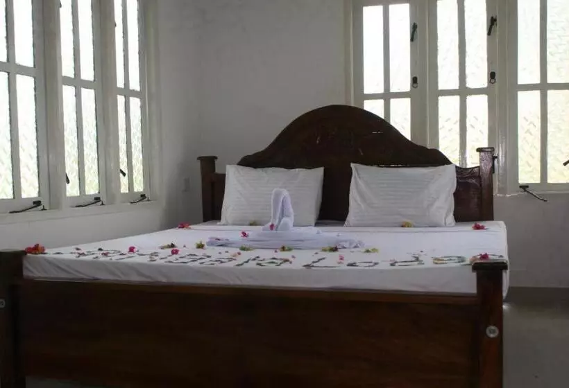 リゾートホテル Ritigala Lodge