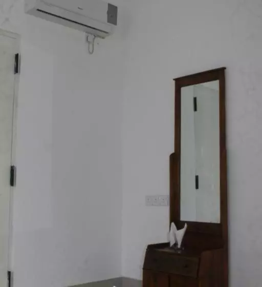 リゾートホテル Ritigala Lodge