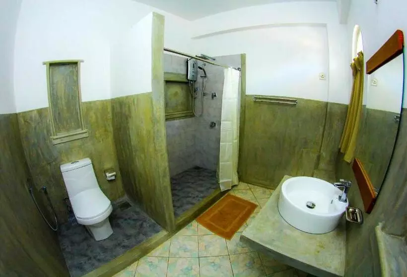 Aamiaismajoitus (B&B) Niwahana Transit City