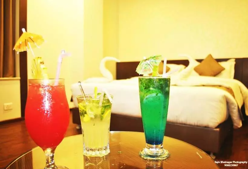 ホテル Broadway Inn