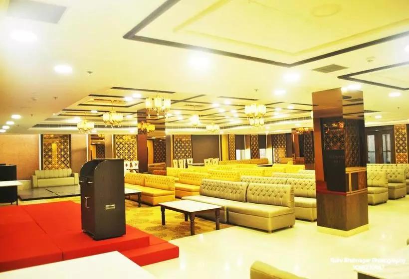 ホテル Broadway Inn