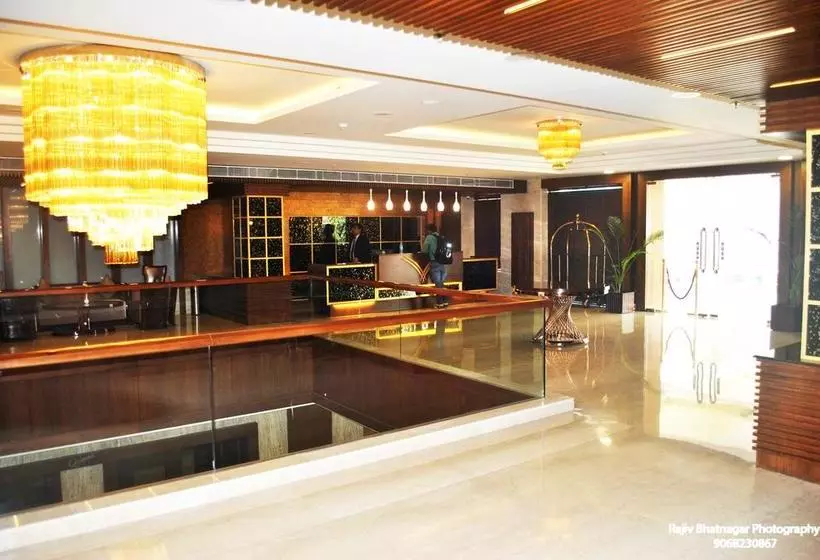 ホテル Broadway Inn