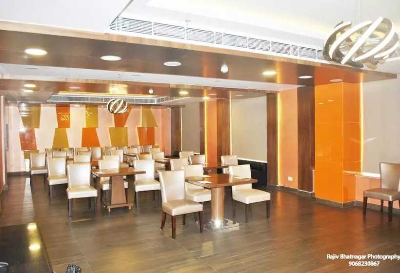 ホテル Broadway Inn