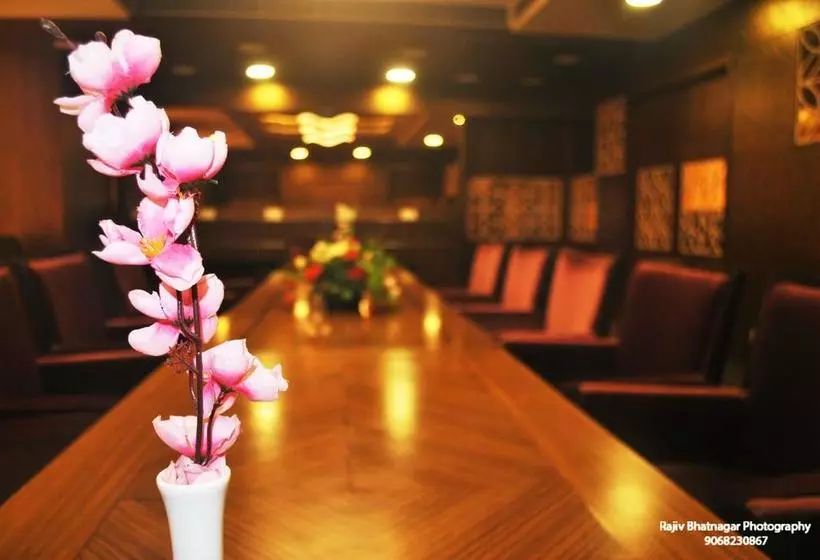 ホテル Broadway Inn