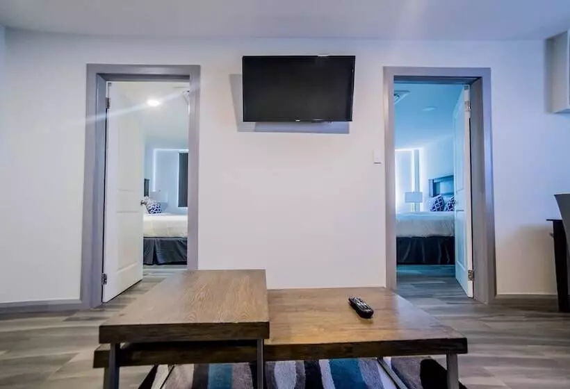 King S Hotel & Residences