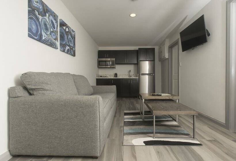 King S Hotel & Residences