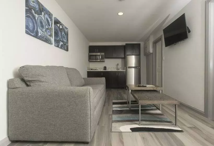 King S Hotel & Residences