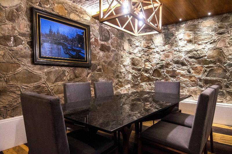 Szálloda Marsella 45