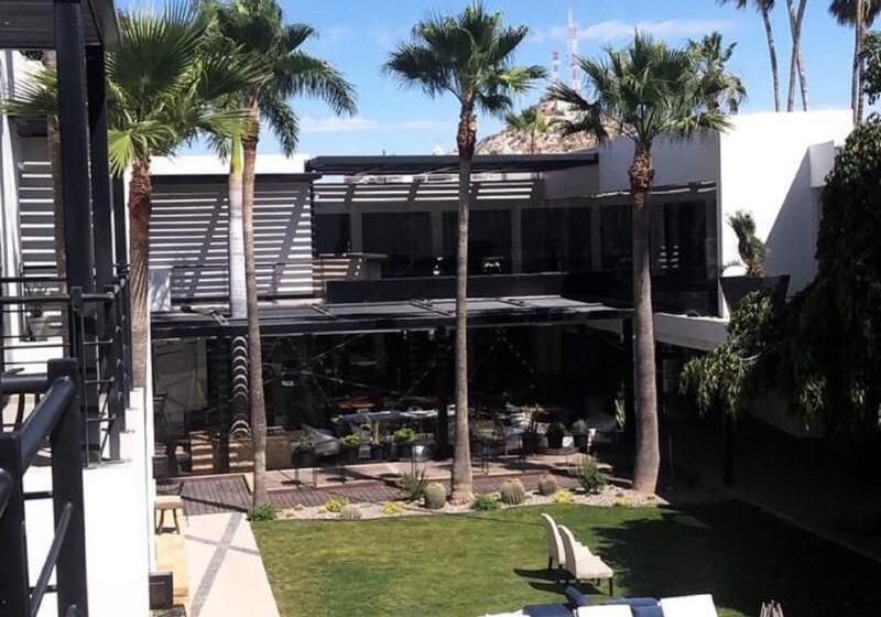 Szálloda Marsella 45