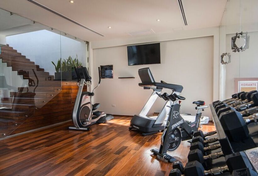 Szálloda Marsella 45