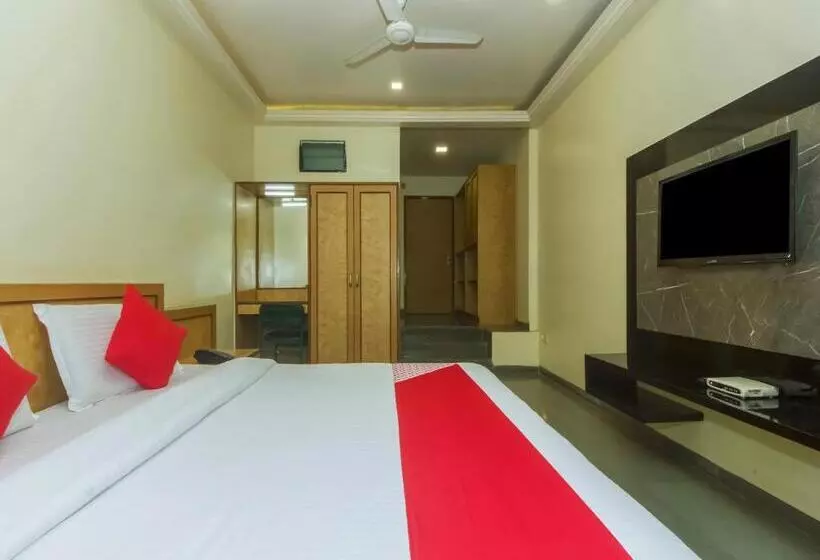 ホテル New Uttam Hira Palace