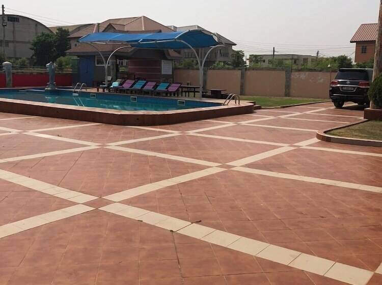 בית מלון כפרי Royal Kamak