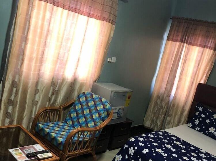 בית מלון כפרי Royal Kamak