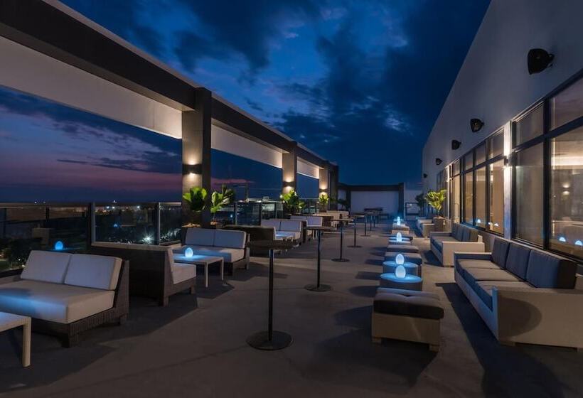 فندق Seda Capitol Central