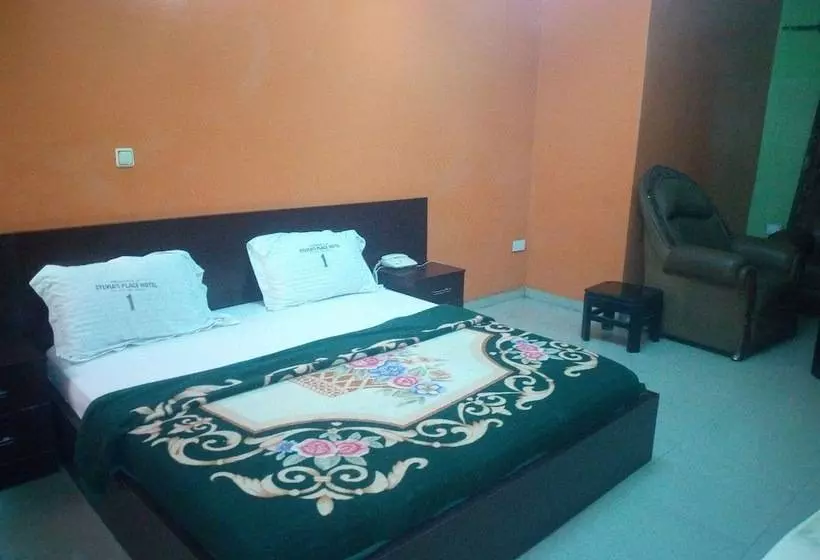 هتل Sylvia S Place