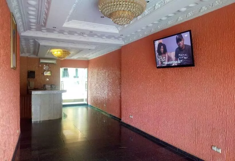 هتل Sylvia S Place