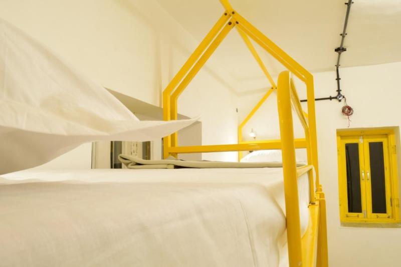 Общежитие Lostouse