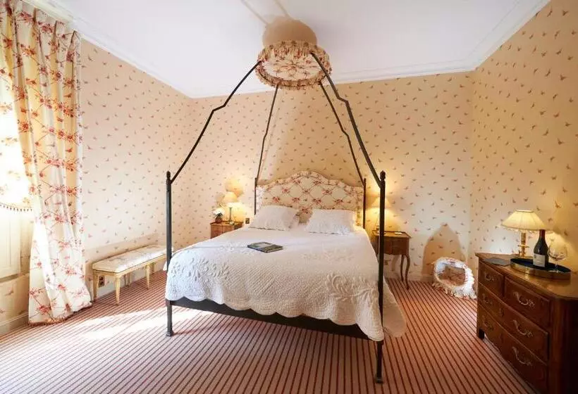 ベッドアンドブレックファースト Chambre D'hôtes Château Gigognan