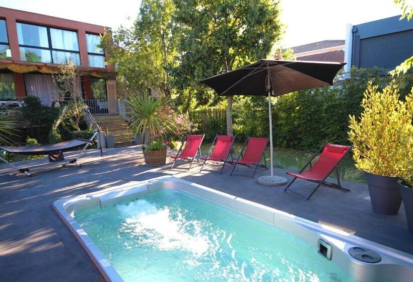 Bed And Breakfast Shandita