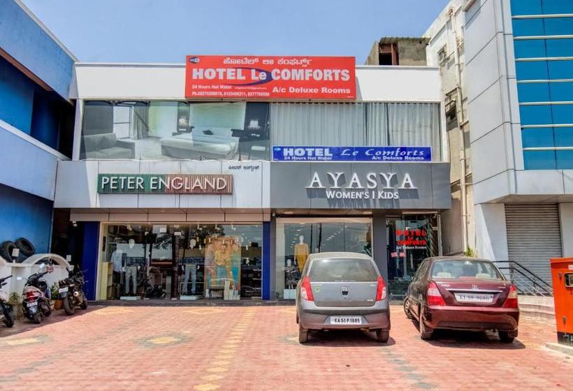 ホテル Lee Comfort Kushalnagar