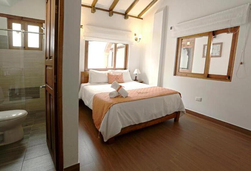 호텔 Fontana Plaza