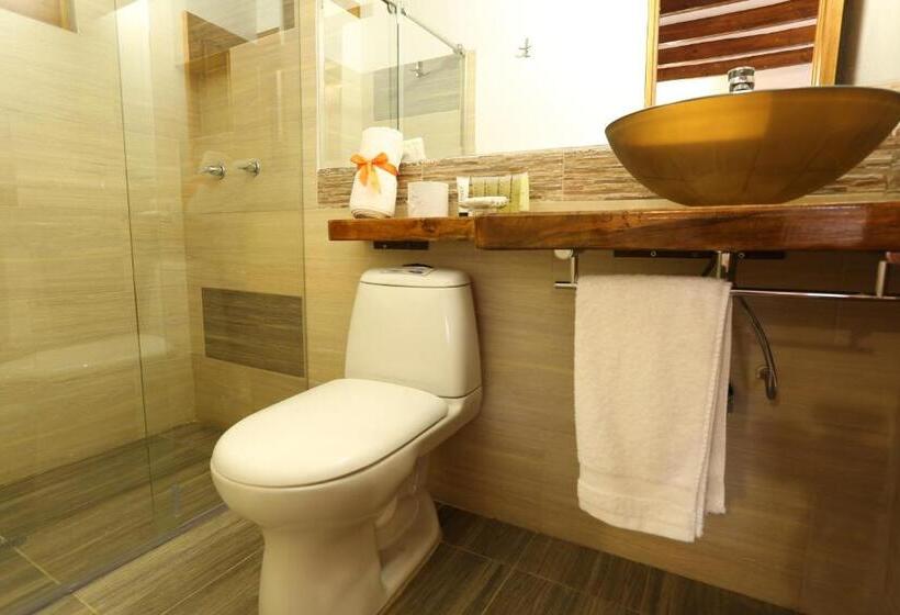 호텔 Fontana Plaza