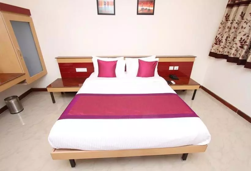 هتل Capital O 4645 Span Suites