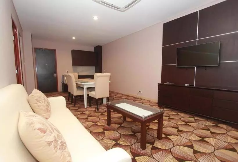 ホテル Royal Suite