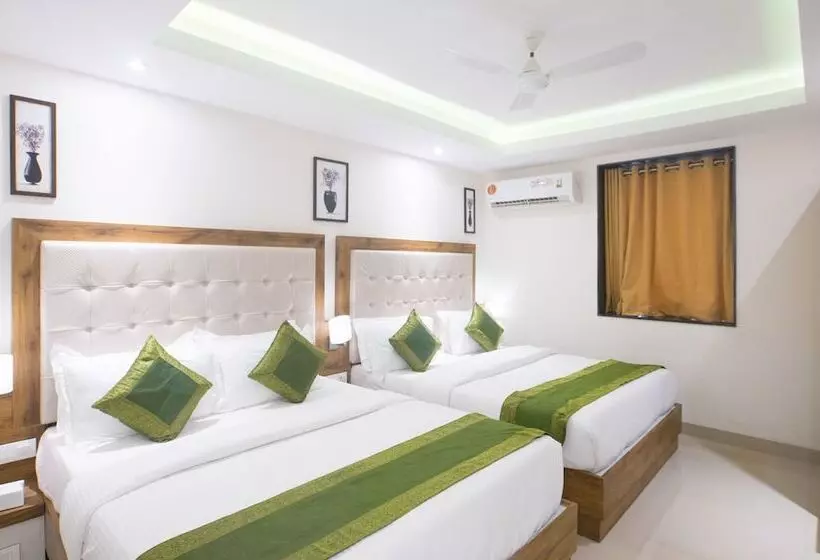 Hotelli Treebo Amber International