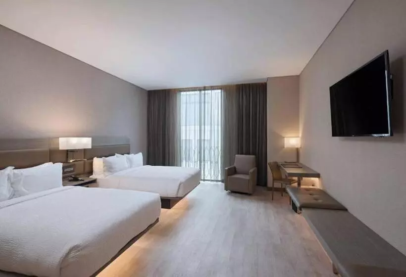 Ac Hotel By Marriott Guatemala City
