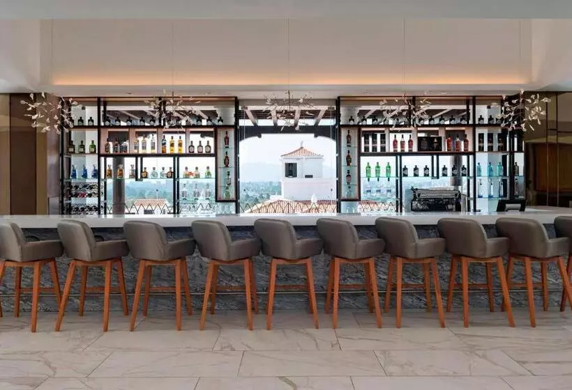 Ac Hotel By Marriott Guatemala City