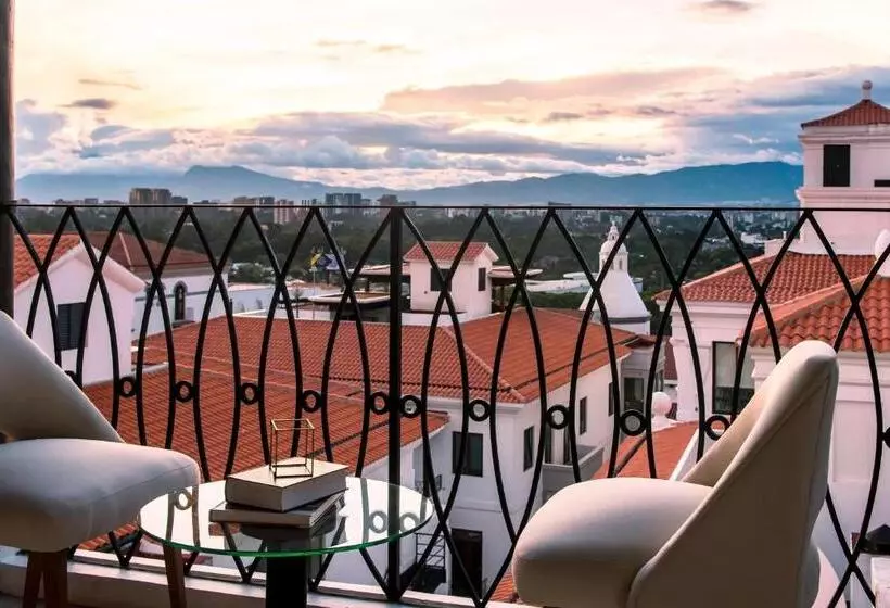 Ac Hotel By Marriott Guatemala City