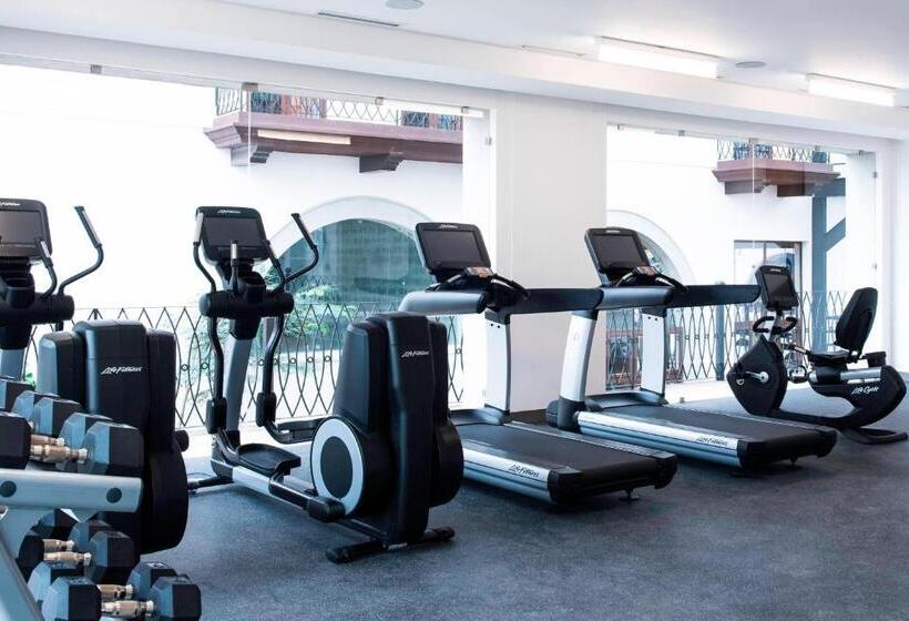 Ac Hotels By Marriott Guatemala City