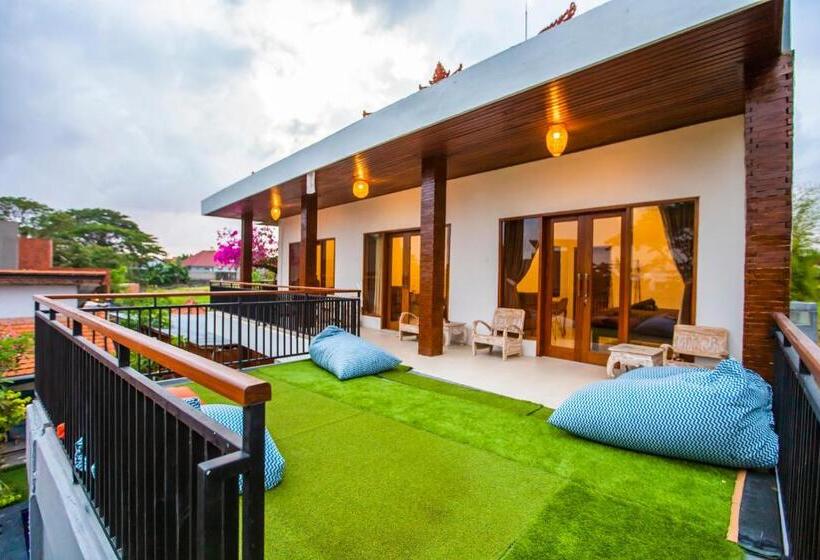 ユースホステル The Nest Canggu