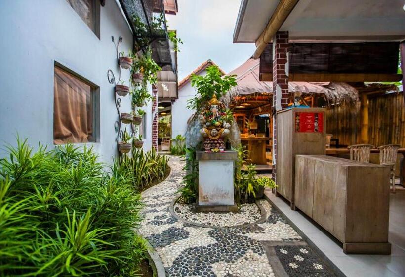 ユースホステル The Nest Canggu