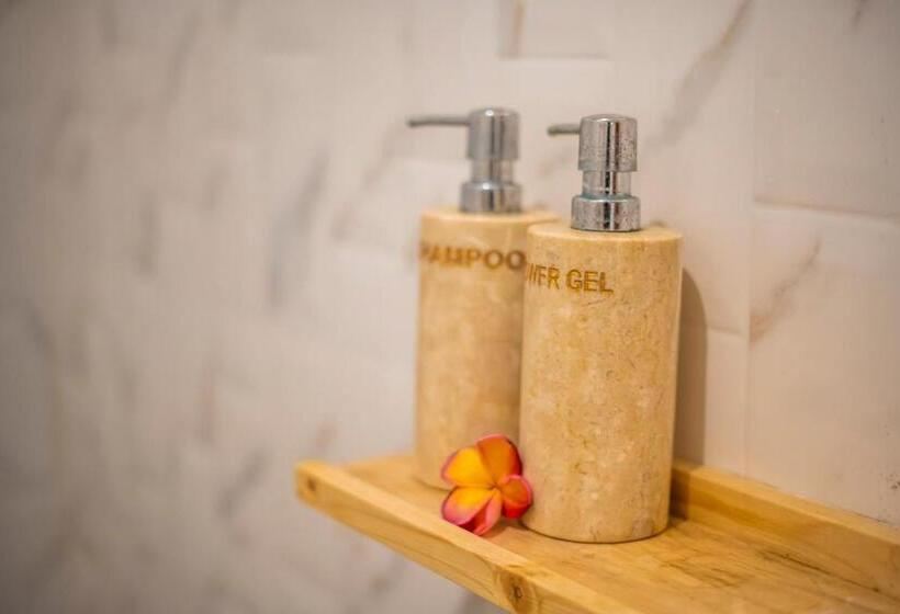 ユースホステル The Nest Canggu