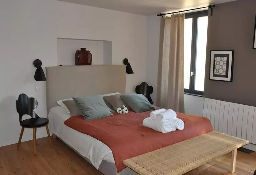 ベッドアンドブレックファースト La Tour Gregoire