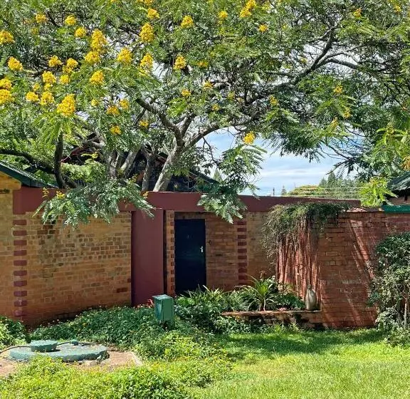 تختخواب و صبحانه Weaver Cottages