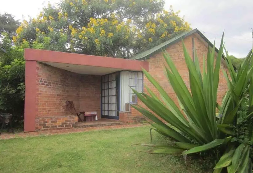 تختخواب و صبحانه Weaver Cottages