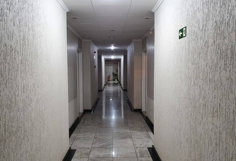 酒店 Ancona Center