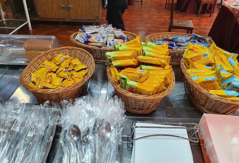 酒店 Ancona Center