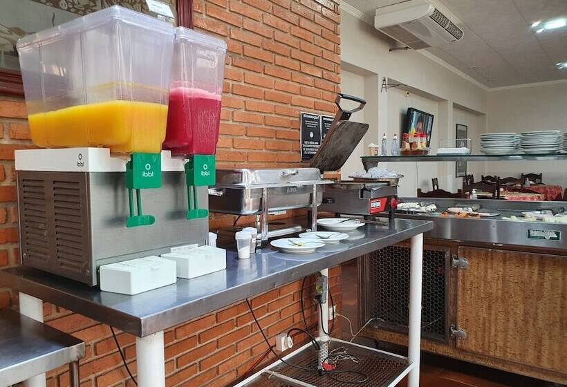 酒店 Ancona Center