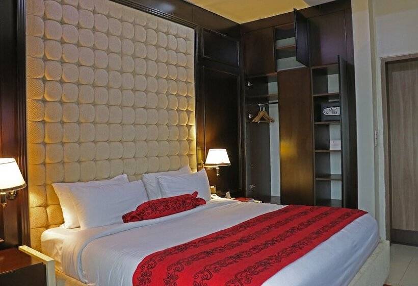 هتل Best Western Plus By Bayse Ltd