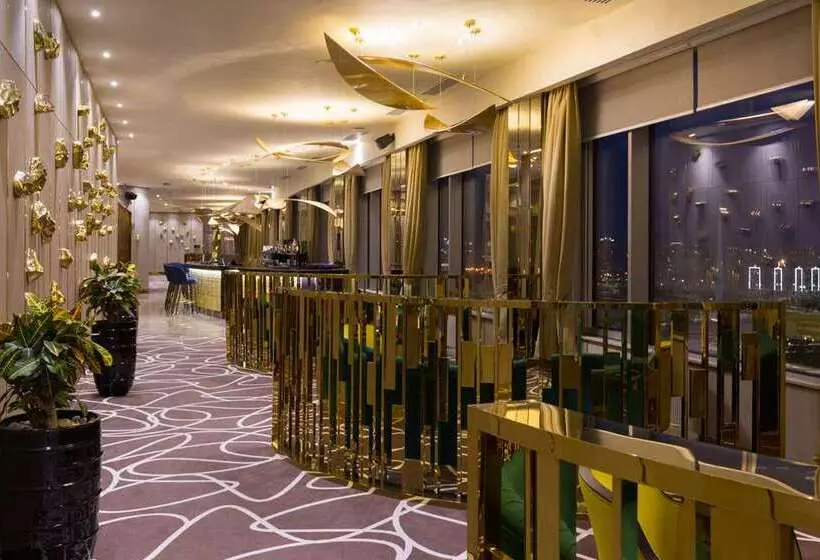 هتل Hilton Astana