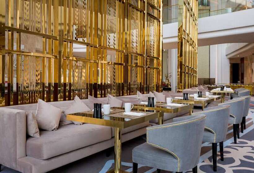 هتل Hilton Astana