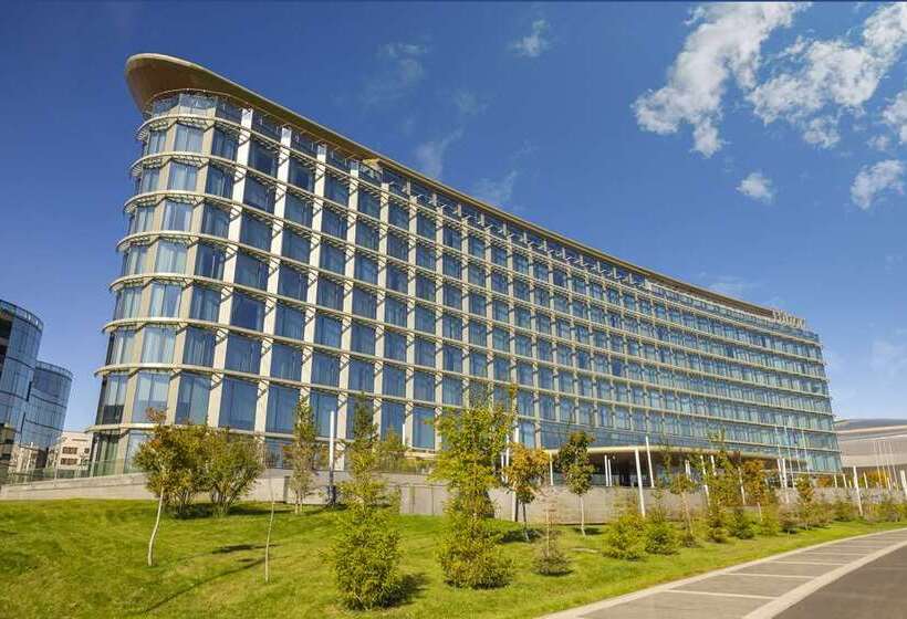 هتل Hilton Astana