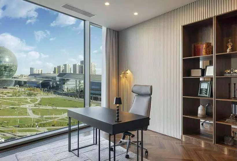 هتل Hilton Astana