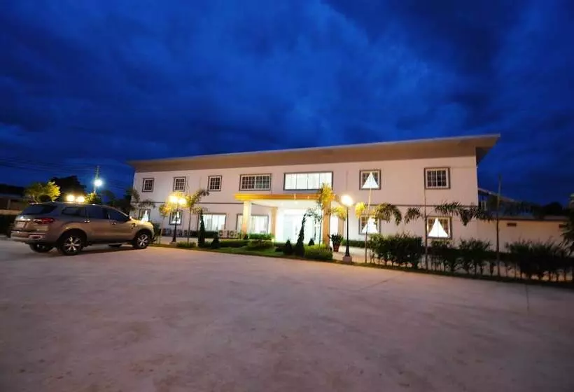 Montara Hotel & Resort Korat