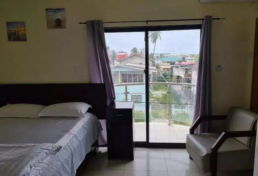هتل Oriental Suites